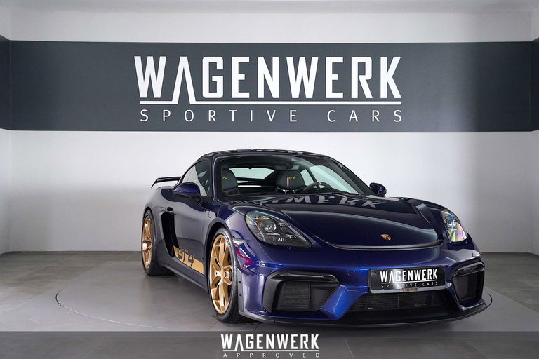 Porsche 718 Cayman GT4