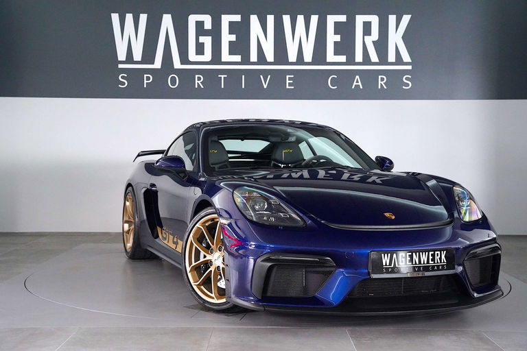 Porsche 718 Cayman GT4