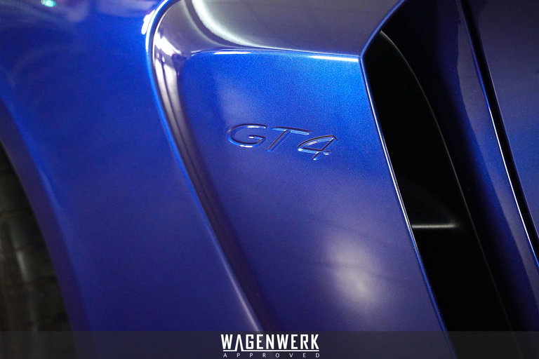 Porsche 718 Cayman GT4