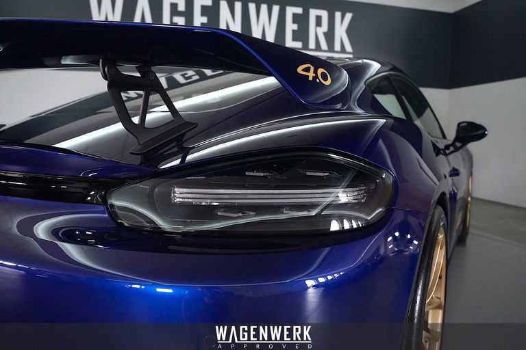 Porsche 718 Cayman GT4