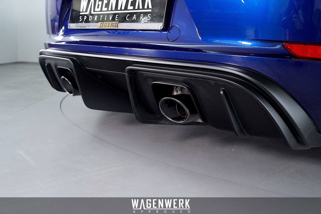 Porsche 718 Cayman GT4