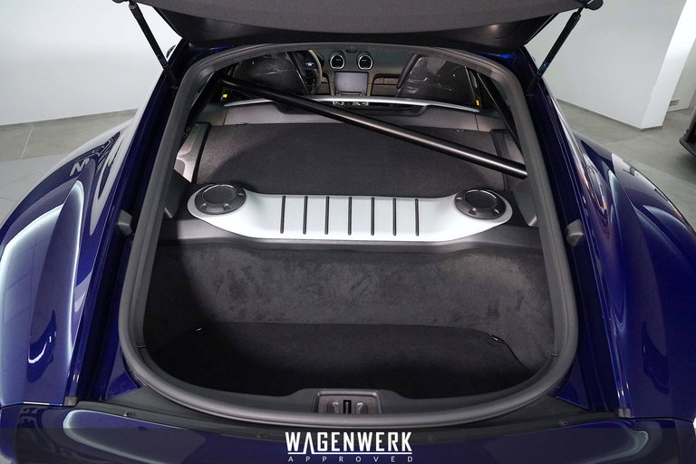 Porsche 718 Cayman GT4