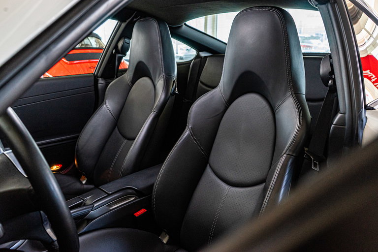 Porsche 997.2 Carrera GTS