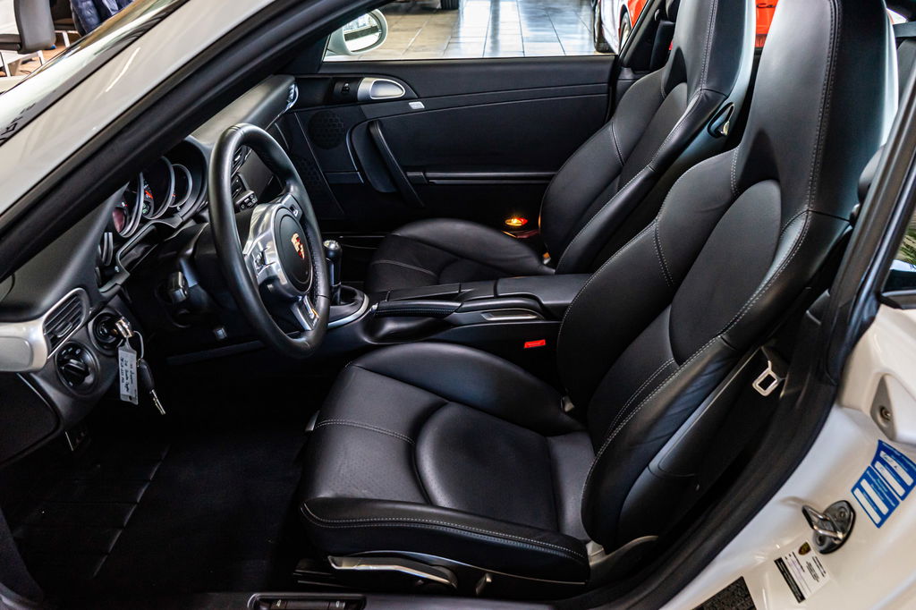 Porsche 997.2 Carrera GTS