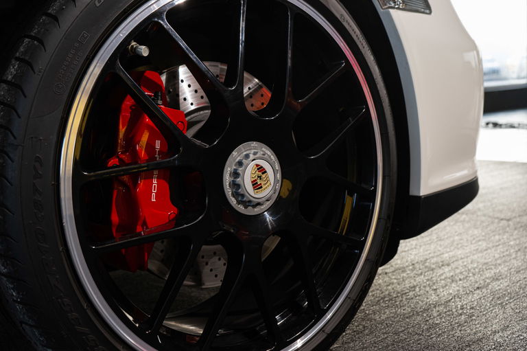 Porsche 997.2 Carrera GTS