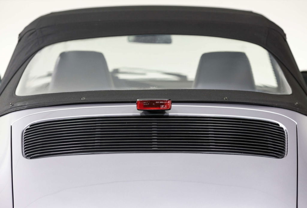 Porsche 911 Carrera 3.2 (US)