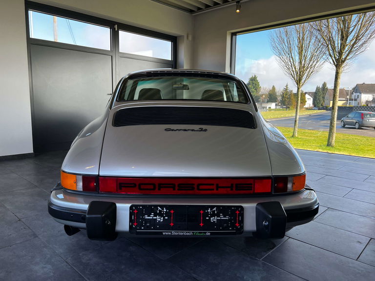 Porsche 911 Carrera 3,0