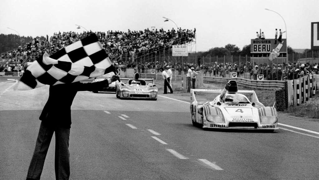 Porsche 936 winning 24h of Le mans 1977