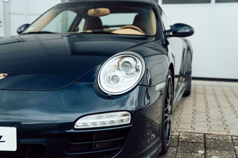 Porsche 997.2 Carrera GTS