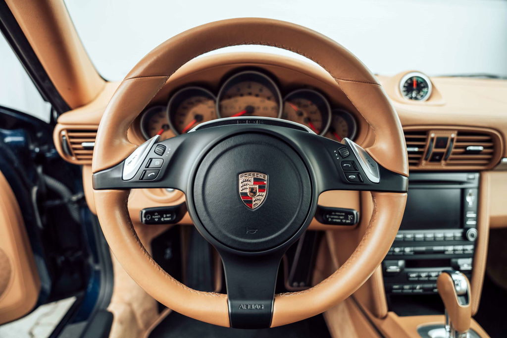 Porsche 997.2 Carrera GTS