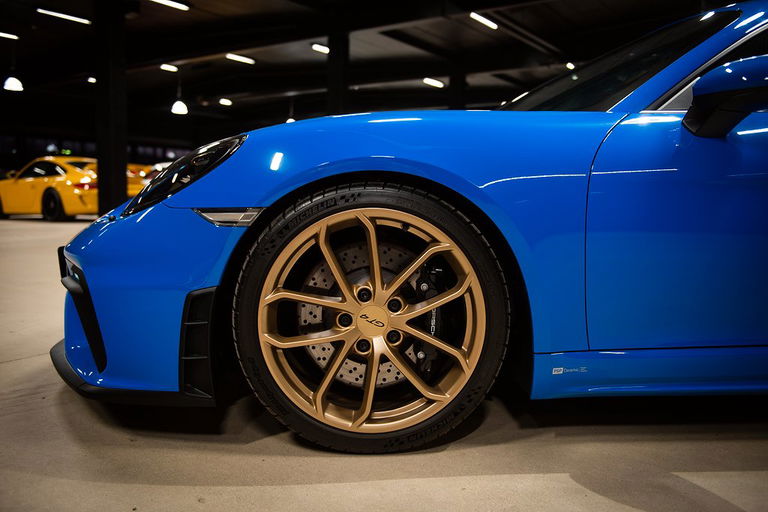 Porsche 718 Cayman GT4