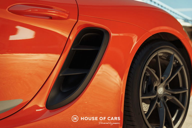 Porsche 718 Cayman T