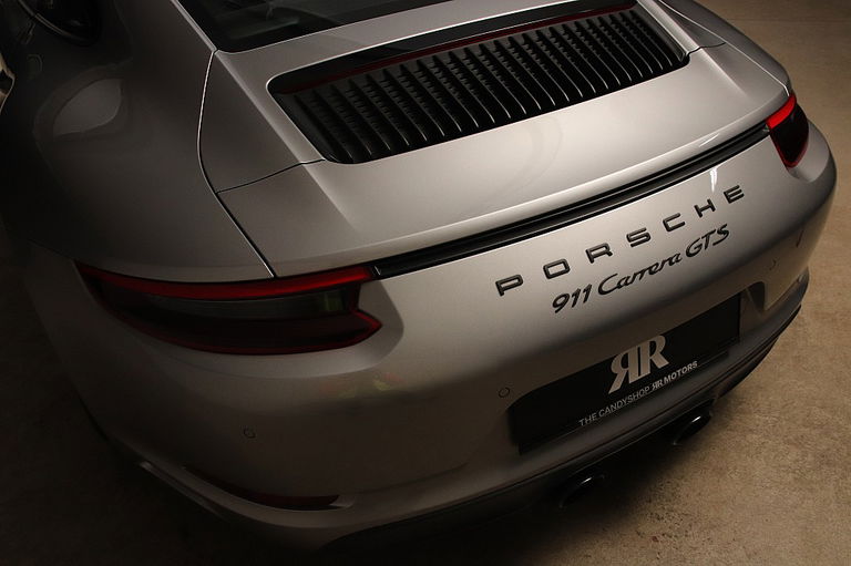 Porsche 991.2 Carrera GTS