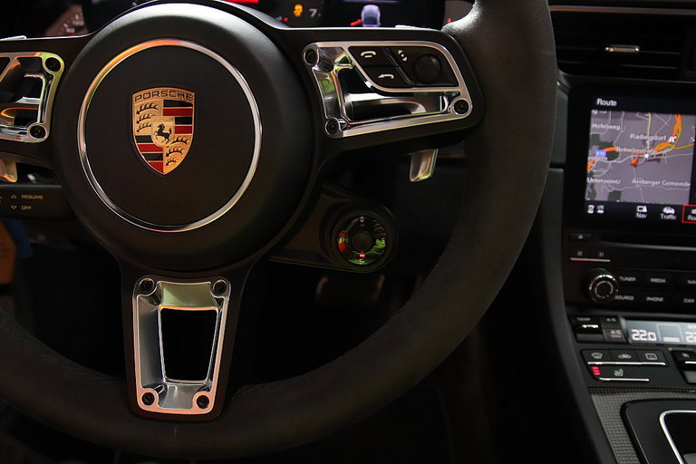Porsche 991.2 Carrera GTS
