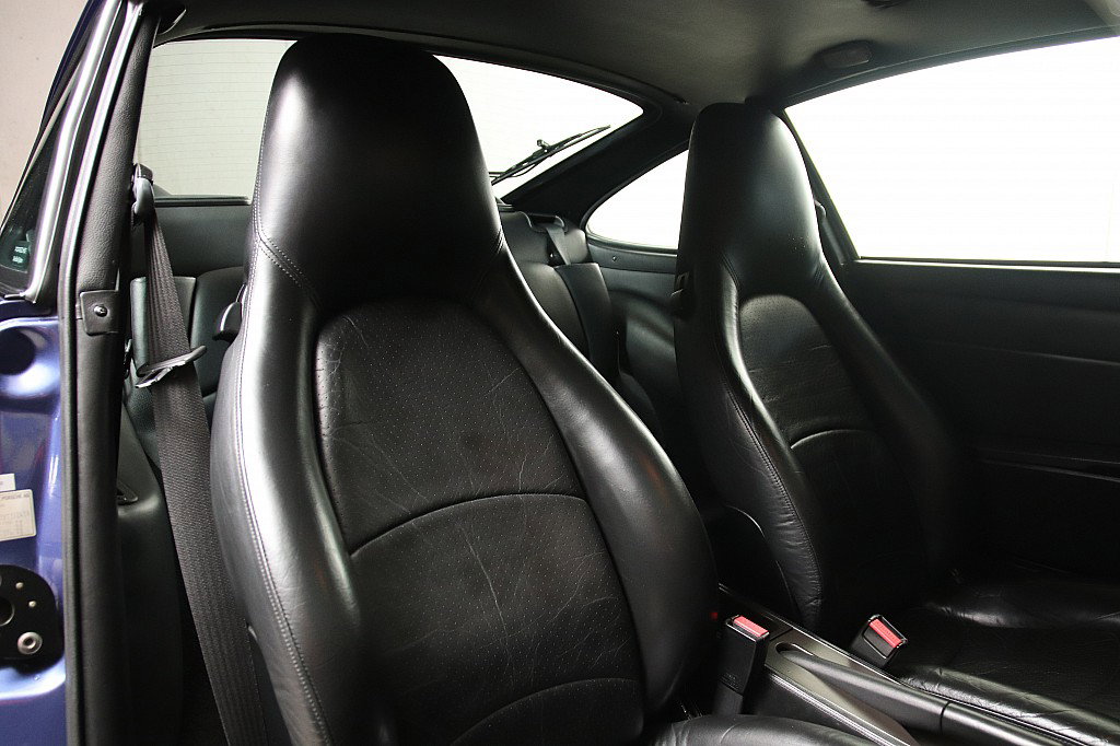 Porsche 993 Carrera 4S