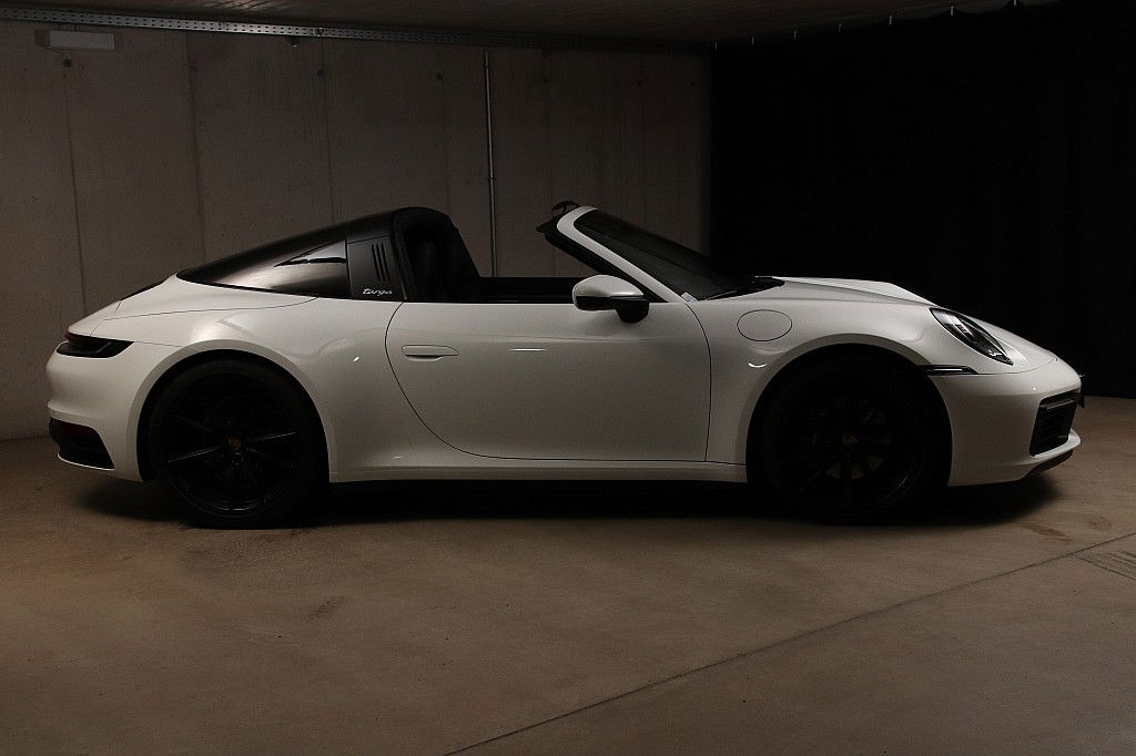 Porsche 992 Targa 4