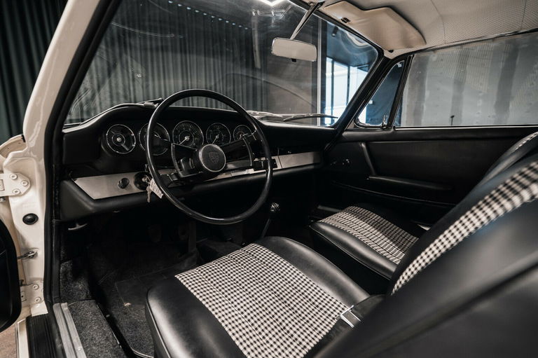Porsche 911 (F-Modell)