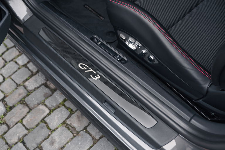 Porsche 991 GT3 Touring