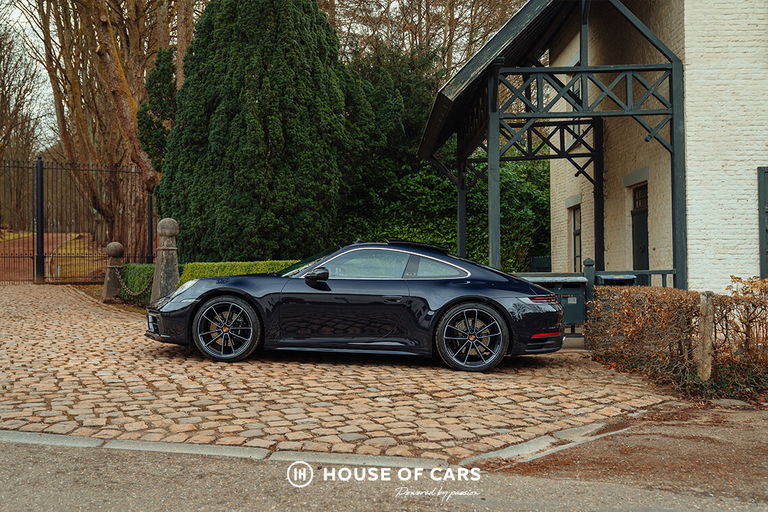 Porsche 992 Belgian Legend Edition