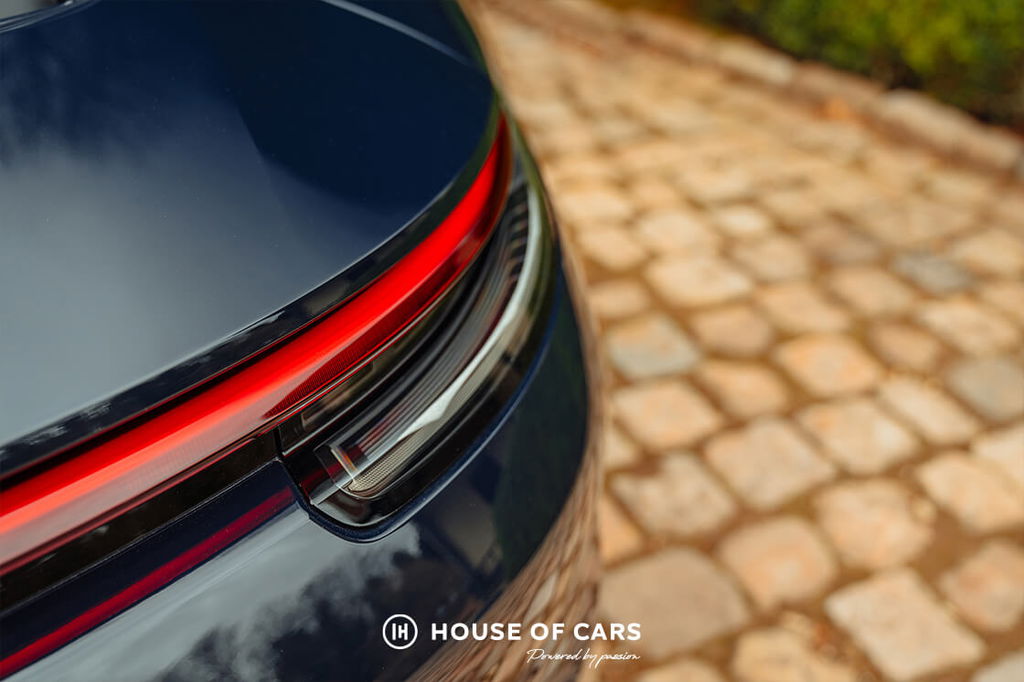 Porsche 992 Belgian Legend Edition