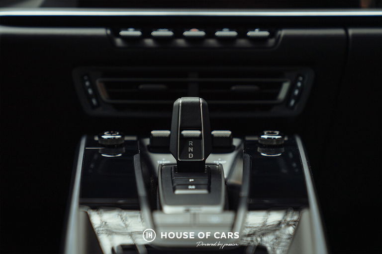 Porsche 992 Belgian Legend Edition