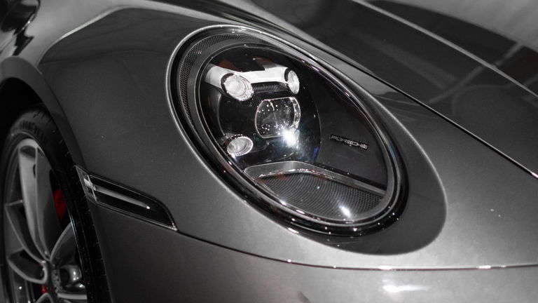 Porsche 992 Carrera 4S