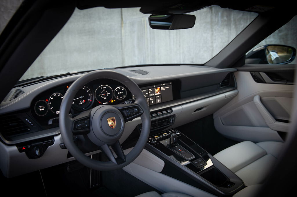 Porsche 992 Carrera S