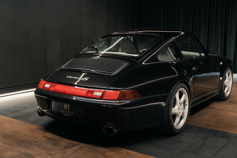 Porsche 993 Carrera 4S