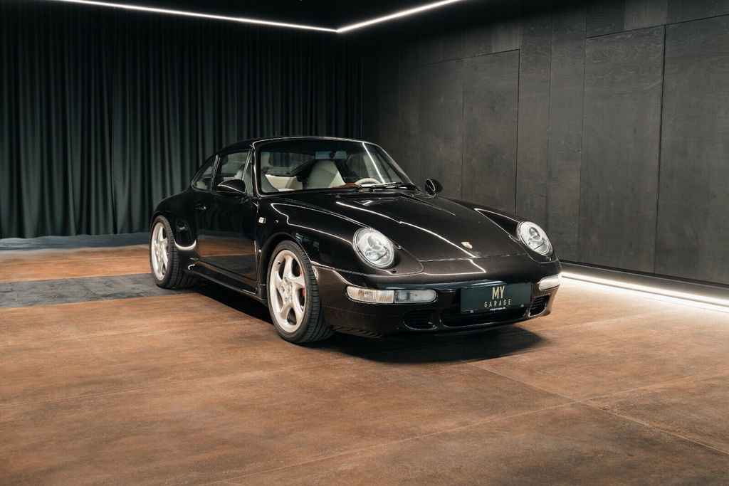 Porsche 993 Carrera 4S