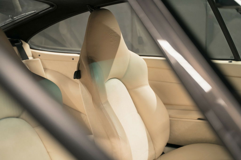 Porsche 993 Carrera 4S