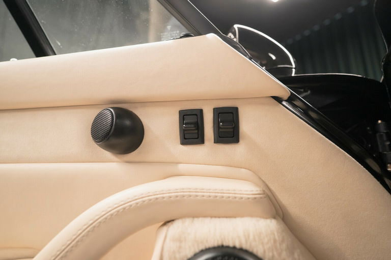 Porsche 993 Carrera 4S