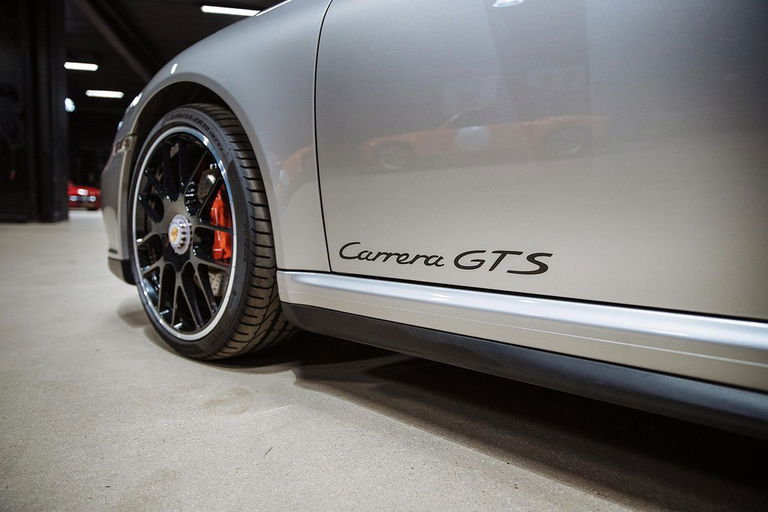 Porsche 997.2 Carrera GTS