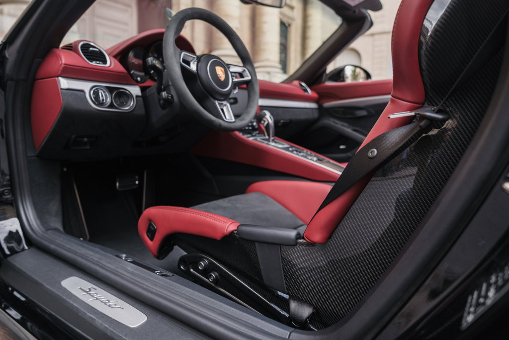 Porsche 718 Spyder