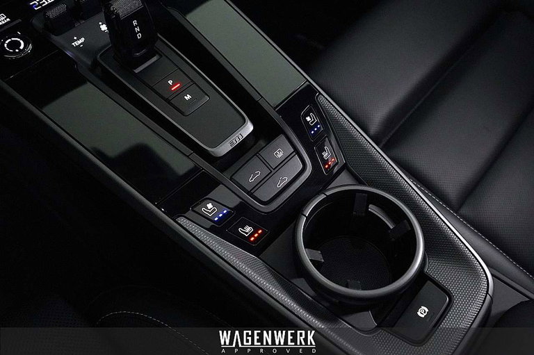 Porsche 992 Carrera 4