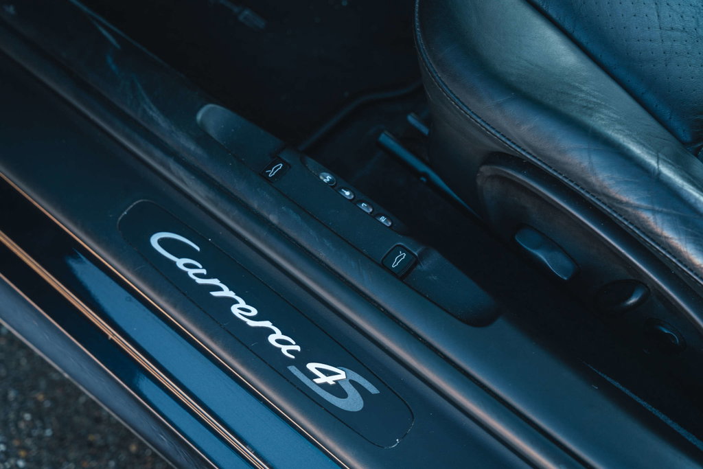 Porsche 996 Carrera 4S