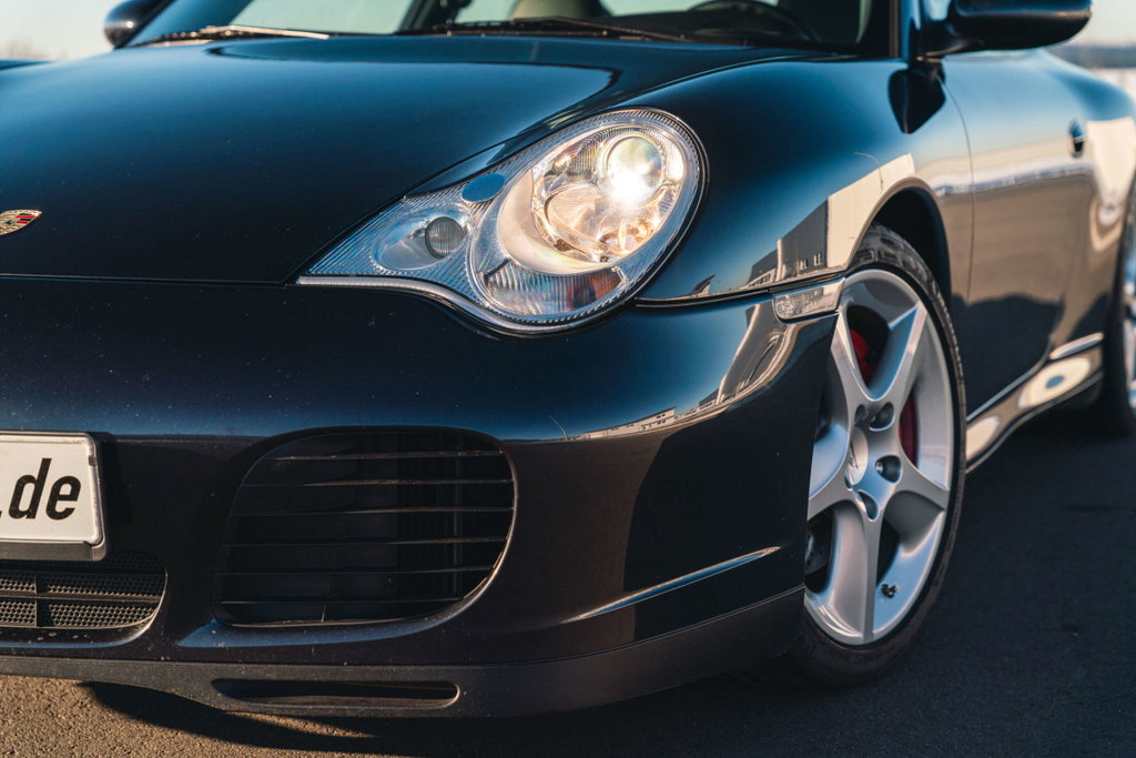 Porsche 996 Carrera 4S