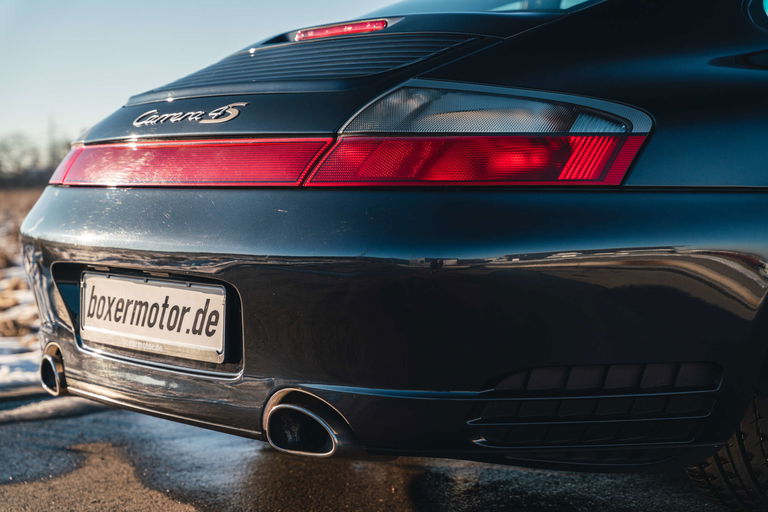 Porsche 996 Carrera 4S
