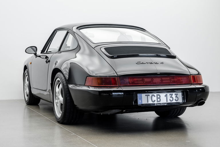 Porsche 964 Carrera 4