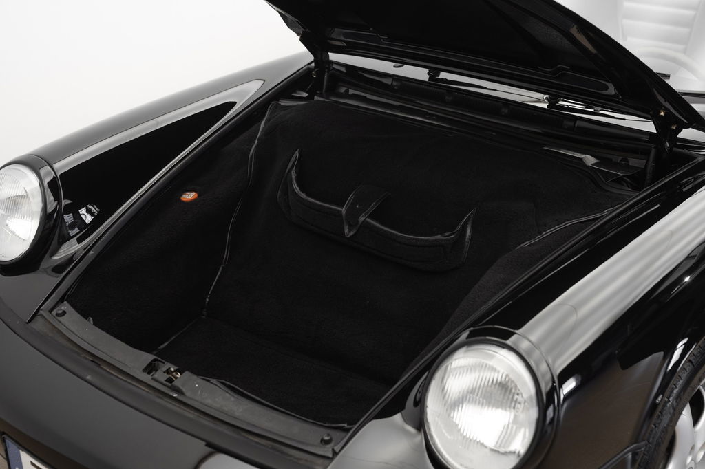 Porsche 964 Carrera 4