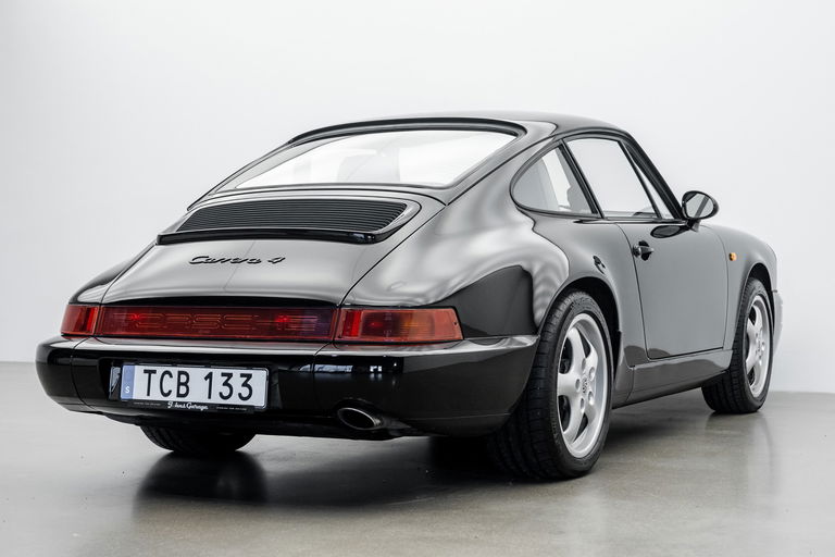 Porsche 964 Carrera 4