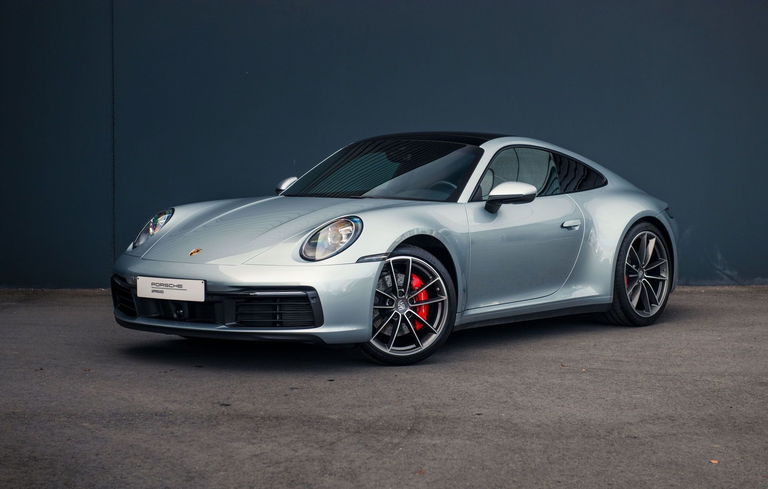Porsche 992 Carrera 4S