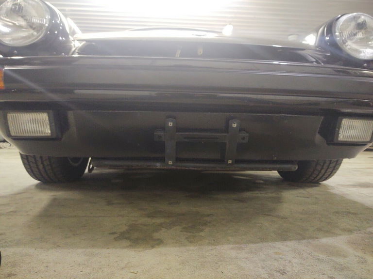 Porsche 911 Carrera 3.2 (US)