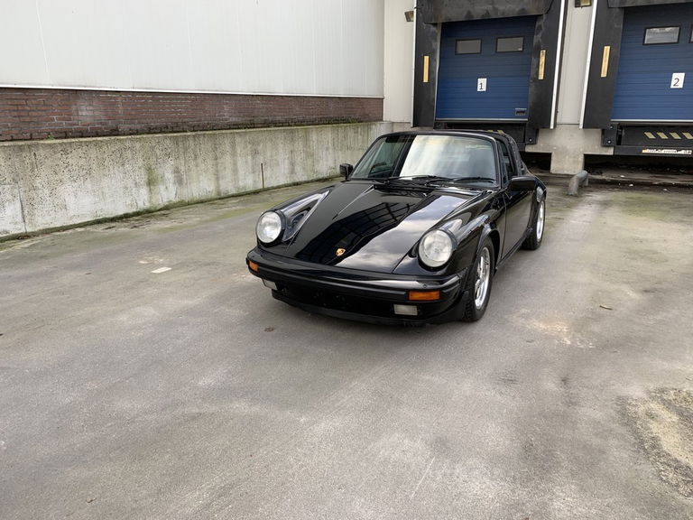 Porsche 911 Carrera 3.2