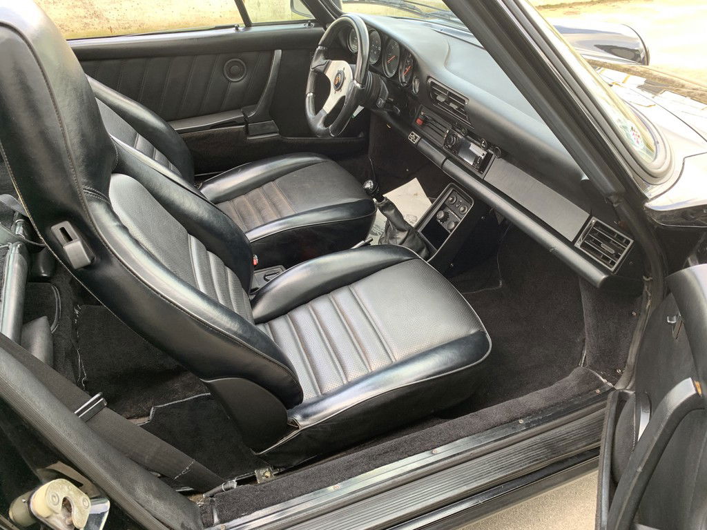 Porsche 911 Carrera 3.2