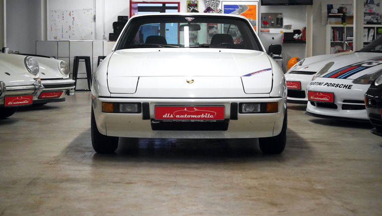Porsche 924