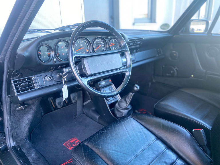 Porsche 911 Turbo 3.3