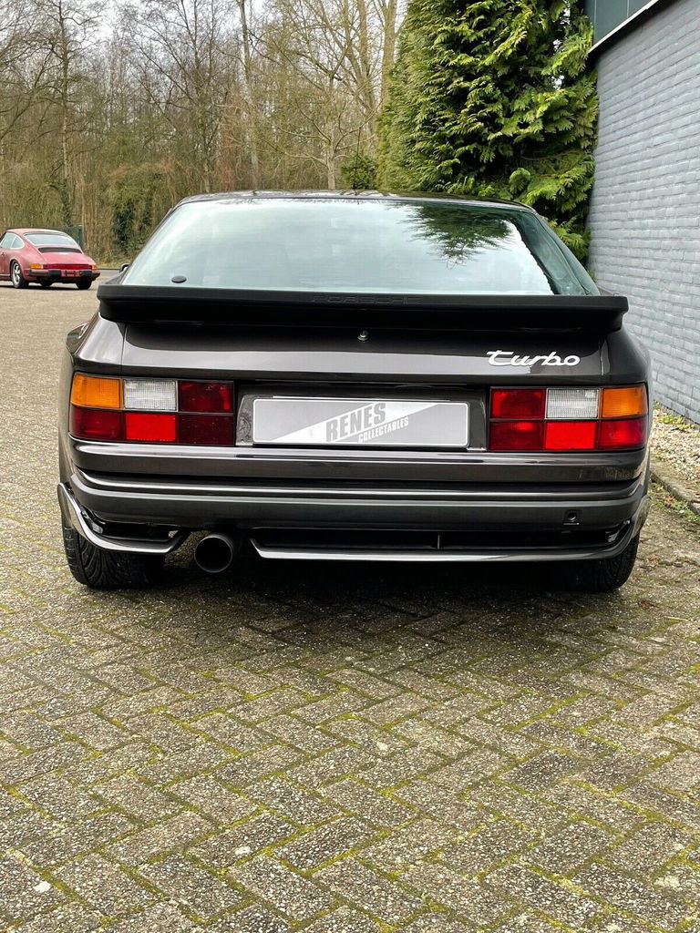Porsche 944 Turbo Coupé