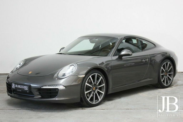 Porsche 991 Carrera