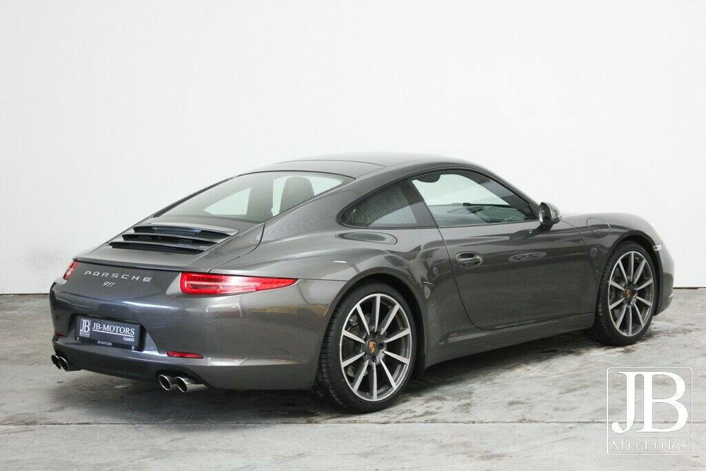 Porsche 991 Carrera