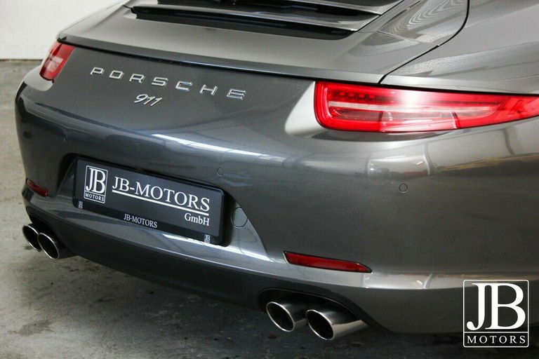 Porsche 991 Carrera